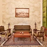 Emerald Mansion - Special Category Hotel *