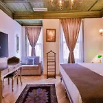 Emerald Mansion Hotel