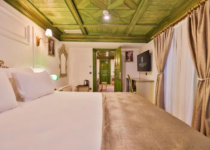 Emerald Mansion * Istanbul