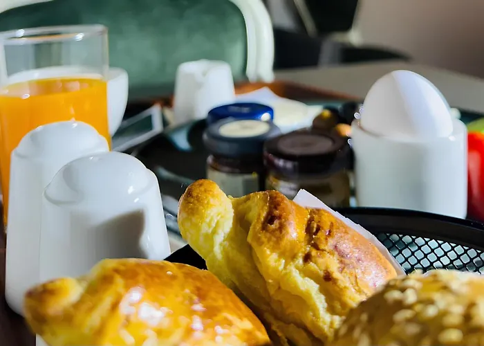 Hotel Emerald Mansion *