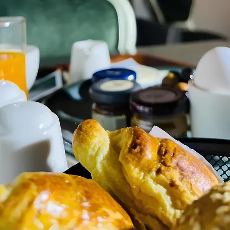 Hotel Emerald Mansion *